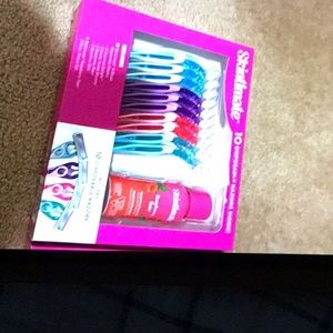 Woman’s shaving setback